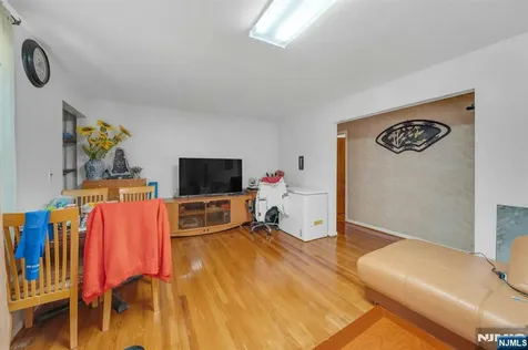 439 Bergen Boulevard Palisades Park NJ 07650