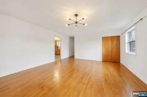 439 Bergen Boulevard Palisades Park NJ 07650
