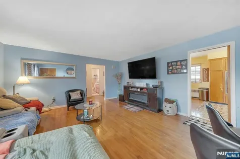 439 Bergen Boulevard Palisades Park NJ 07650
