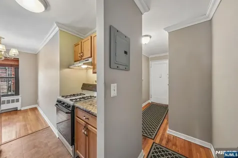 241 E Main Street Bergenfield NJ 07621