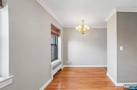 241 E Main Street Bergenfield NJ 07621