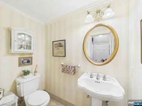 342 Beechwood Road Ridgewood NJ 07450