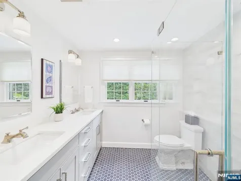 342 Beechwood Road Ridgewood NJ 07450