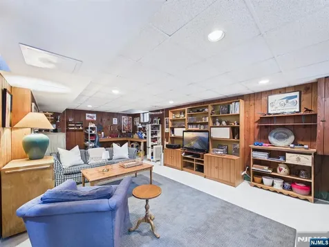 342 Beechwood Road Ridgewood NJ 07450