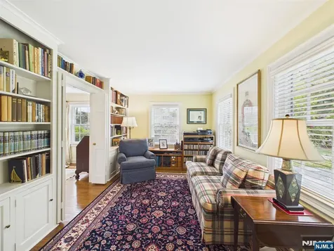 342 Beechwood Road Ridgewood NJ 07450