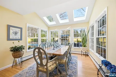 81 S 5th Street Park Ridge NJ 07656