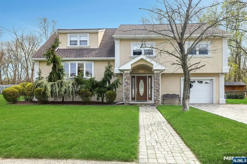 9-09 Elaine Terrace Fair Lawn NJ 07410