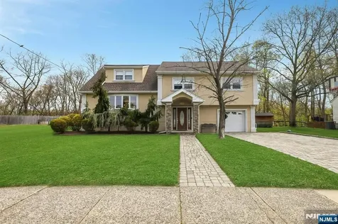 9-09 Elaine Terrace Fair Lawn NJ 07410