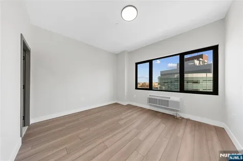 87-89 Mary Paterson NJ 07503
