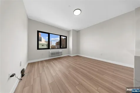 87-89 Mary Paterson NJ 07503