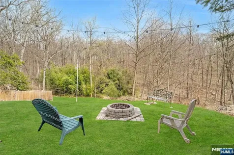 70 Skyline Drive Oakland NJ 07436