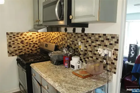 235 Alpine Way South Amboy NJ 08879