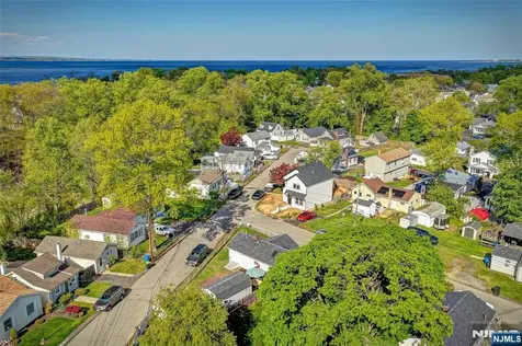 235 Alpine Way South Amboy NJ 08879