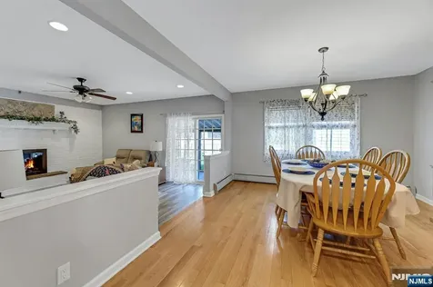 16 Maple Hill Road Clifton NJ 07013