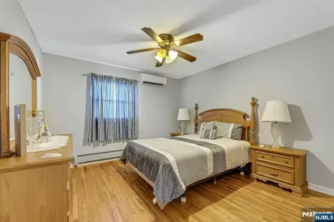 16 Maple Hill Road Clifton NJ 07013
