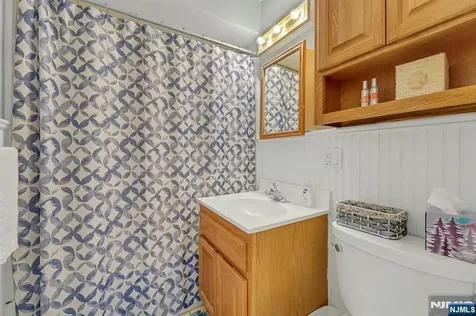 16 Maple Hill Road Clifton NJ 07013