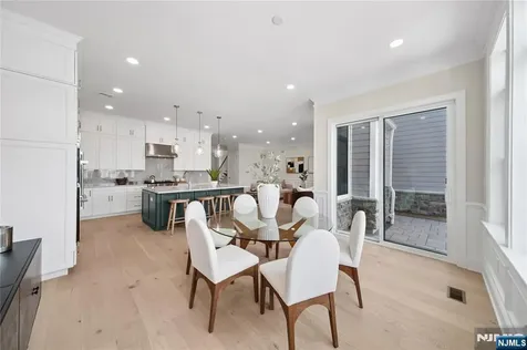 21 Muirfield Lane River Vale NJ 07675