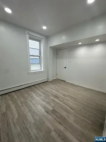 98 Macarthur Avenue Garfield NJ 07026
