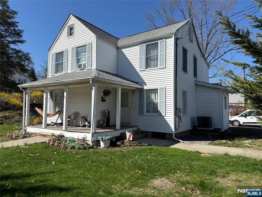 12 Storms Avenue Wanaque NJ 07420