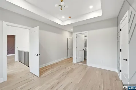 11 Elmwood Court Livingston NJ 07039