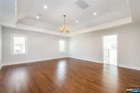 8 Broad Street Demarest NJ 07627