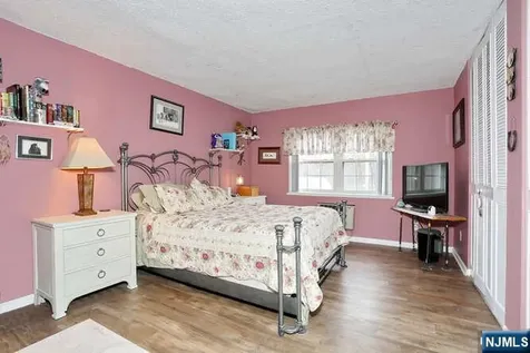550 Fairview Avenue Westwood NJ 07675