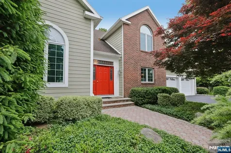 128 Rutherford Road Mahwah NJ 07430