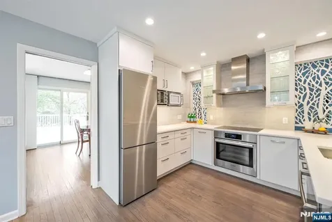 44 Deerfield Terrace Mahwah NJ 07430