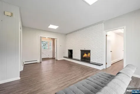 44 Deerfield Terrace Mahwah NJ 07430