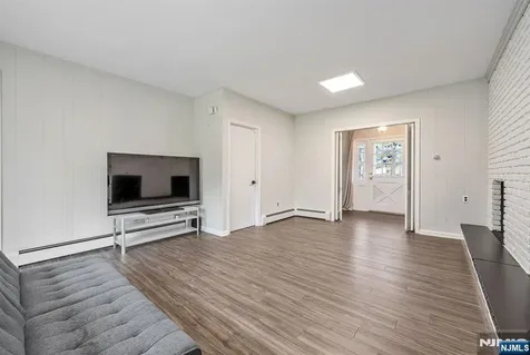 44 Deerfield Terrace Mahwah NJ 07430