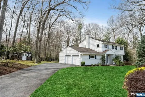 44 Deerfield Terrace Mahwah NJ 07430