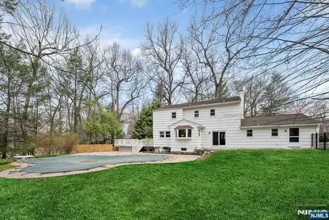 44 Deerfield Terrace Mahwah NJ 07430