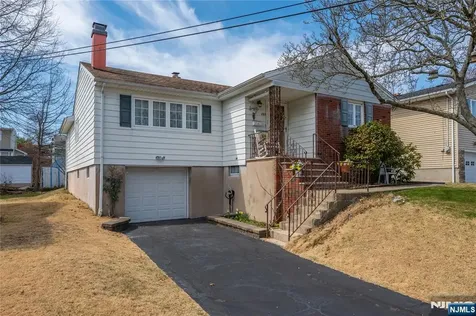 293 Maitland Avenue Paterson NJ 07502