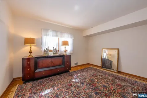 293 Maitland Avenue Paterson NJ 07502