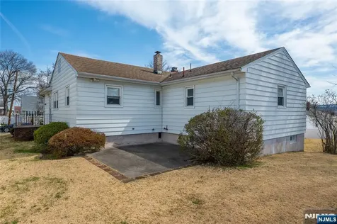 293 Maitland Avenue Paterson NJ 07502