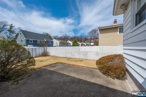 293 Maitland Avenue Paterson NJ 07502
