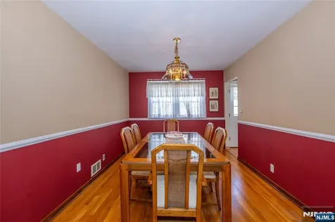 293 Maitland Avenue Paterson NJ 07502