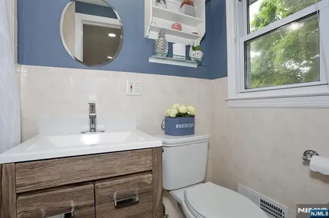 30 Brookfield Road Dumont NJ 07628