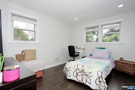 30 Brookfield Road Dumont NJ 07628