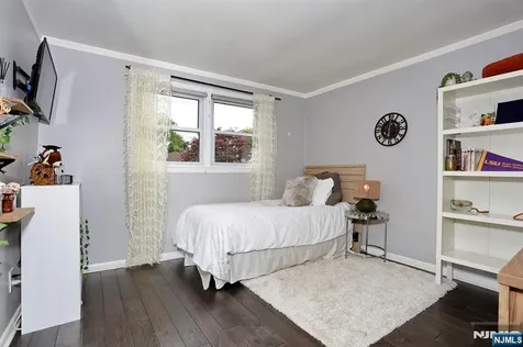 30 Brookfield Road Dumont NJ 07628