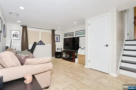 30 Brookfield Road Dumont NJ 07628
