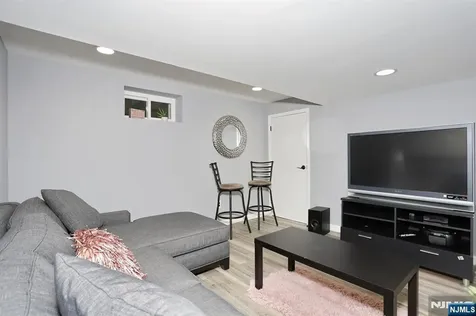 30 Brookfield Road Dumont NJ 07628