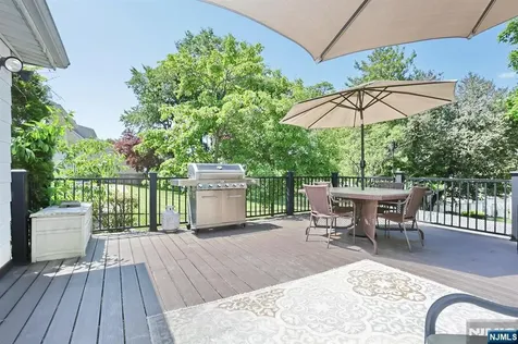 30 Brookfield Road Dumont NJ 07628