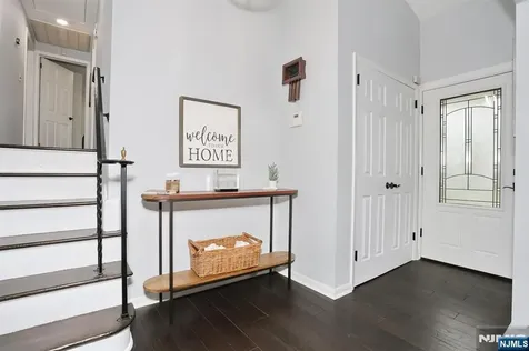 30 Brookfield Road Dumont NJ 07628