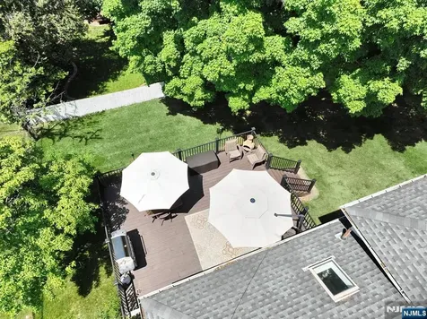 30 Brookfield Road Dumont NJ 07628