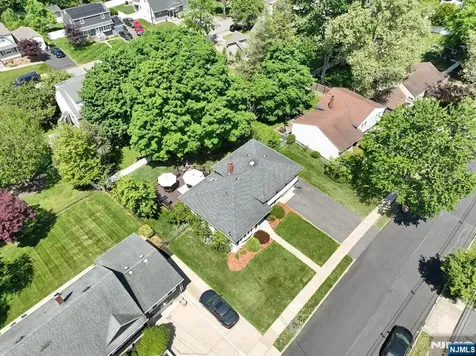 30 Brookfield Road Dumont NJ 07628