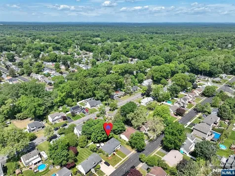 30 Brookfield Road Dumont NJ 07628