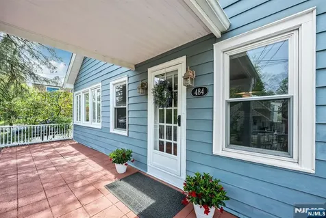 484 Pulis Avenue Franklin Lakes NJ 07417