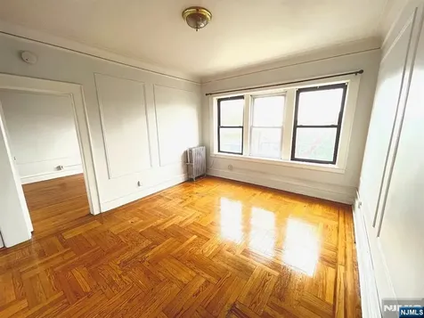 194 Davis Avenue Kearny NJ 07032