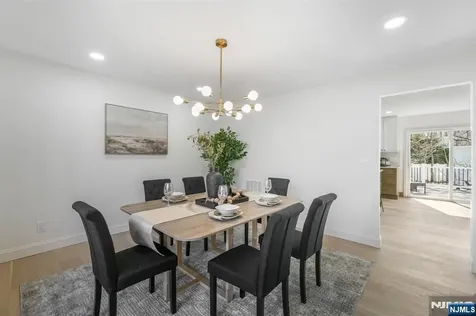183 Wyckoff Avenue Wyckoff NJ 07481